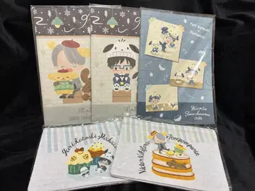 유리!!! on ICE 산리오 콜라보 노트 & 파우치 세트