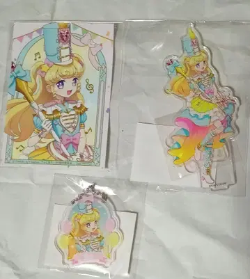 마루쿠지 프리파라 유이 아크릴 스탠드