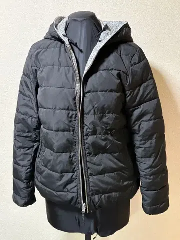 새상품급 a.v.v standard 블랙 다운 자켓 리버서블