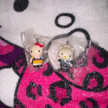 헬로키티 키링 세트