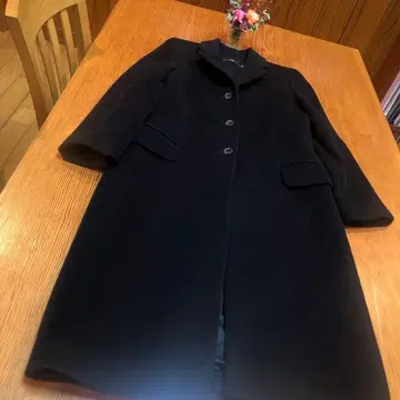 쿨손 이탈리아 블랙 코트 40호 띠어리