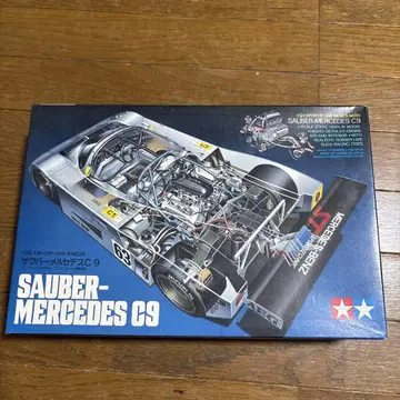 TAMIYA SAUBER-MERCEDES C9 1/24