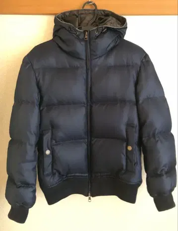 다운 자켓 아바하우스 네이비