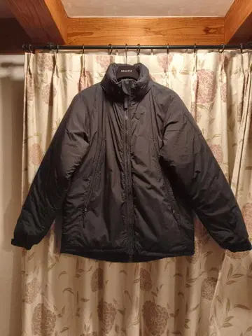 와일드 띵스 해피 자켓 WT242-02 M 사이즈 아시아 사이즈