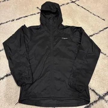 새상품급 patagonia 후디니 자켓 S 제조 중지 레어템