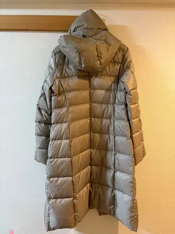 23구 베이지 롱 다운 자켓 사이즈 36