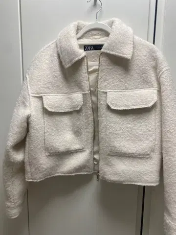 ZARA 부클 숏 자켓 M