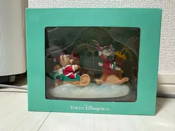 도쿄 디즈니씨 더피 크리스마스 피규어