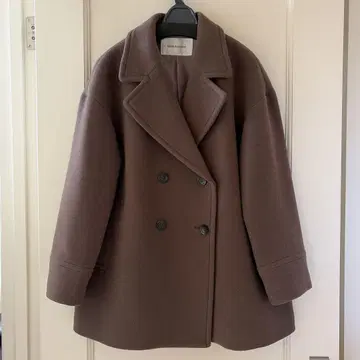 컨디션 최상 내추럴 뷰티 베이직 피 코트 브라운 M