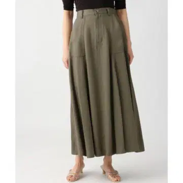 [ 한정 세일 ] LY 베이커 플레어 스커트 카키