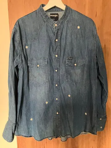 Wrangler 작은 꽃 자수 데님 셔츠 긴팔