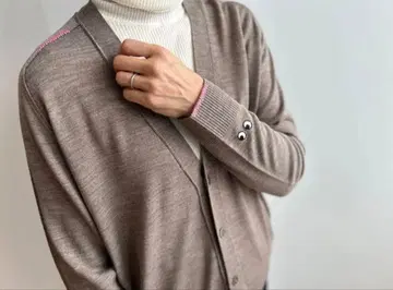 새상품 유니클로 아냐 핸드 마치 오버 사이즈 V넥 가디건 브라운 L