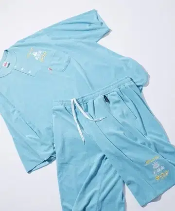 새상품 별주 사우베니아 x 헬스니트 맨투맨 상하의 셋업 M 사이즈