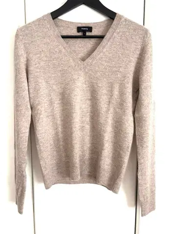 theory 베이지 V넥 니트 캐시미어 100%