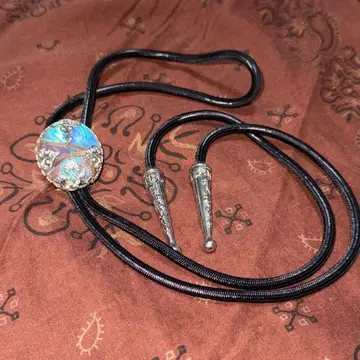 모르포 나비 루프 타이