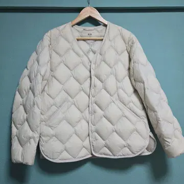 유니클로 울트라 라이트 다운