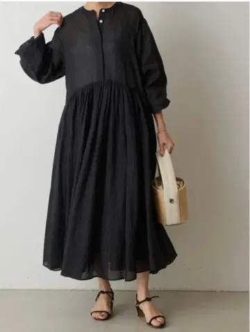 [ 정가 35,200엔 ] 비어즐리 린넨 개더 원피스