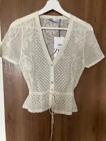 ZARA 아이보리 레이스 가디건 M 사이즈