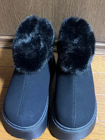 ammy. 볼륨 밑창 폴드 퍼 무스탕 부츠