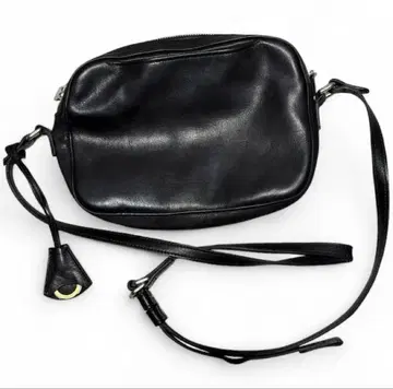 [컨디션 최상] 아니아리 숄더백 천연 가죽 블랙 사선 크로셰 포함