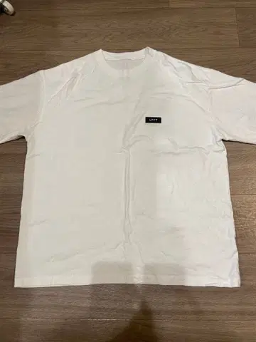 LYFT 화이트 셔츠