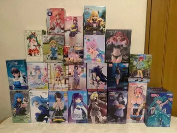 총 23점 프라이스 피규어 대방출제