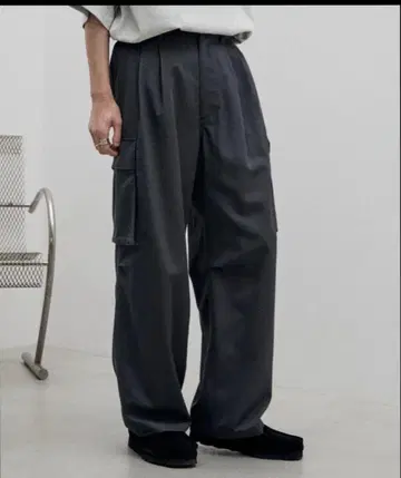 WYM DRAPE LOOSE WASHER CARGO 차콜 S 사이즈