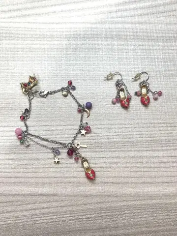 안나수이 참 팔찌 귀걸이 세트