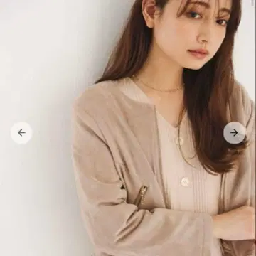 [ 새상품 ] 코히나 노카라 스웨이드 라이크 자켓 긴팔 베이지