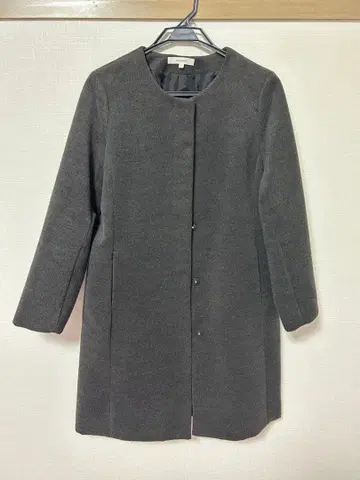 핑크 어도비 pink adobe 깔끔한 실루엣의 예쁜 코트