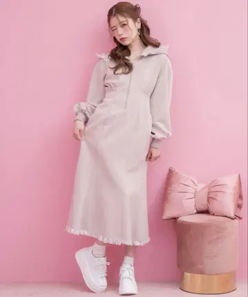 로지타 레이스 라인 스웨트 롱 원피스 핑크