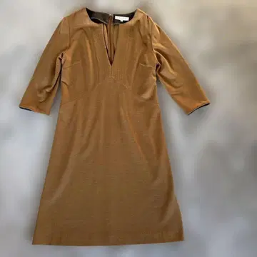 자유구 브라운 긴팔 티셔츠 원피스 사이즈 38