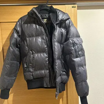 BEAMS 다운 자켓 M 사이즈