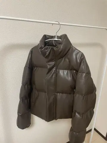 브라운 합성 피혁 다운 자켓