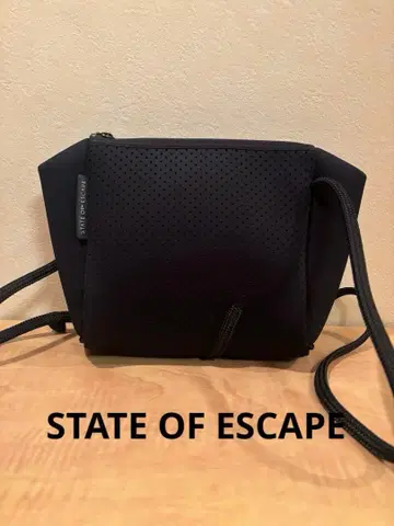 STATE OF ESCAPE 블랙 숄더백