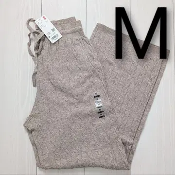 2새상품 유니클로 워셔블 니트 케이블 팬츠 M 표시 사이즈 카키