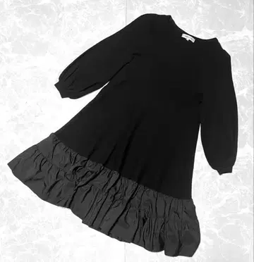 Apuweiser-riche 프릴 절개 니트 원피스 블랙 사이즈 2 L