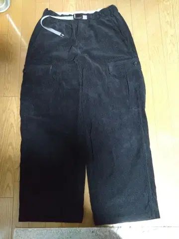 CHUMS 코듀로이 블랙 카고 팬츠