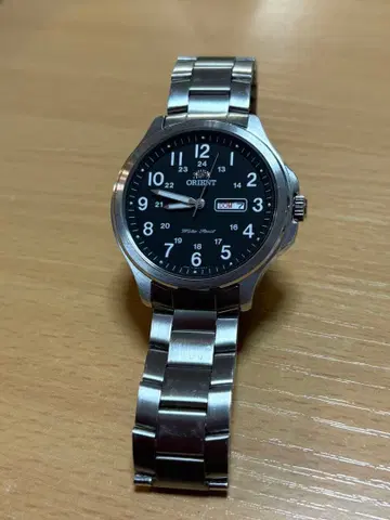 블랙 다이얼 오리엔트 남성용 QZ