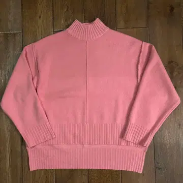 핑크 하이넥 스웨터 프리 사이즈 FREE'S MART