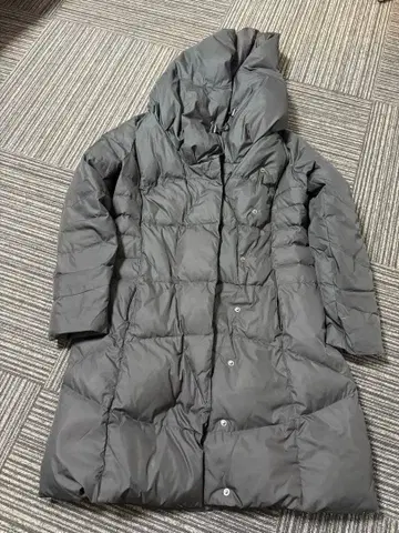 ROSE BUD 후드 부착 다운 자켓