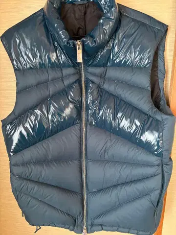 네이비 퀼팅 다운 베스트