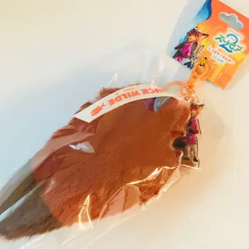 [ 미개봉 새상품 ] 주토피아2 꼬리 키링 닉 극장 굿즈