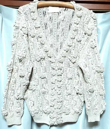 꽃 모티브 니트 가디건 긴팔 아이보리