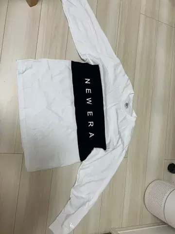뉴에라 롱 T 화이트