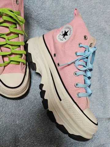 컨버스 통굽 핑크 하이컷 스니커즈
