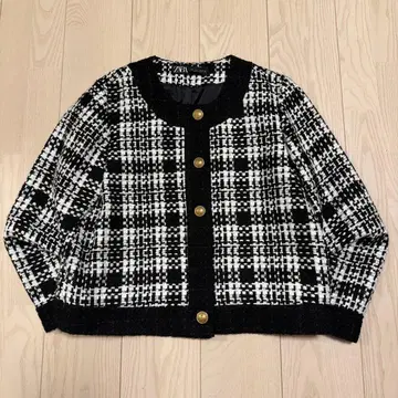 ZARA 체크 무늬 노카라 자켓