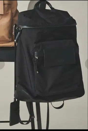 새상품급 emmi ateliereco 발수 베이직 백팩