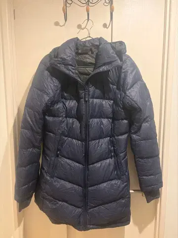 마무트 컴팩트 다운