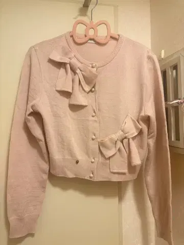 리본 포함 핑크 니트 가디건